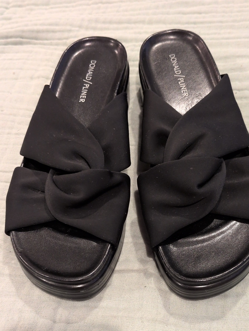 Donald J. Pliner Black Knotted Slide Sandals 9.5